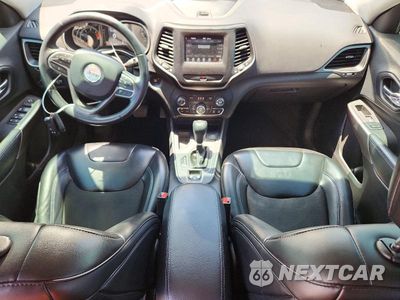 Zdjęcie 8 z 12 samochodu: 2019 JEEP CHEROKEE LATITUDE PLUS VIN:1C4PJLLB7KD206194 - miniatura