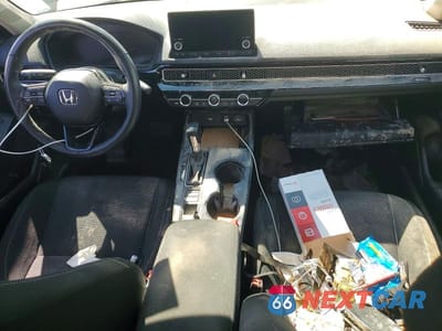 Zdjęcie 8 z 12 samochodu: 2022 HONDA CIVIC EX VIN:JHMFE1F74NX003969 - miniatura
