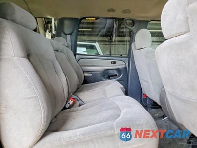 Zdjęcie 11 z 13 samochodu: 2001 CHEVROLET SUBURBAN K1500 VIN:3GNFK16T21G262098 - miniatura