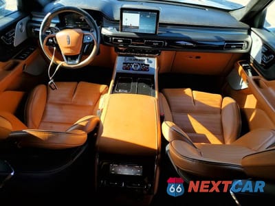 Zdjęcie 8 z 14 samochodu: 2021 LINCOLN AVIATOR BLACK LABEL VIN:5LM5J9XC5MGL07516 - miniatura