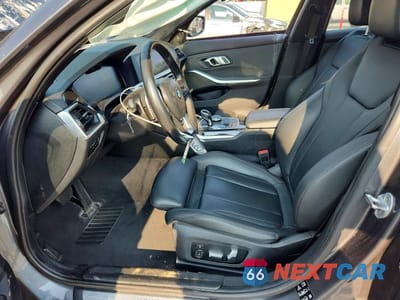 Zdjęcie 7 z 12 samochodu: 2019 BMW 330XI VIN:WBA5R7C59KAJ82111 - miniatura