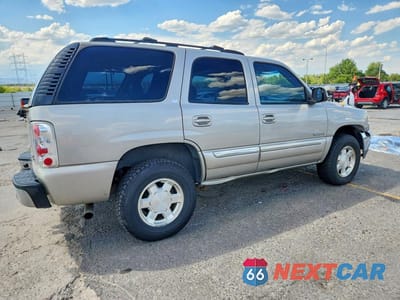 Trzecie zdjęcie samochodu z tyłu: 2004 GMC YUKON VIN:1GKEK13Z14R224657 - miniatura