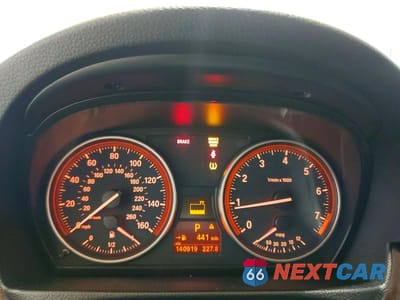 Zdjęcie 9 z 12 samochodu: 2010 BMW 328 XI VIN:WBAPK7C55AA461826 - miniatura