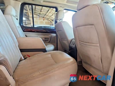 Zdjęcie 11 z 13 samochodu: 2003 LINCOLN AVIATOR VIN:5LMEU68H03ZJ13432 - miniatura