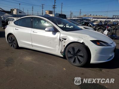 Czwarte zdjęcie samochodu z boku: 2025 TESLA MODEL 3 VIN:5YJ3E1EA9SF042323 - miniatura