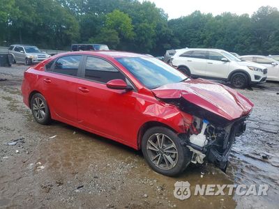 Czwarte zdjęcie samochodu z boku: 2023 KIA FORTE LXS VIN:3KPF24AD1PE556140 - miniatura