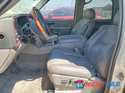 Zdjęcie 7 z 13 samochodu: 2005 CADILLAC ESCALADE LUXURY VIN:1GYEC63T75R194366 - miniatura