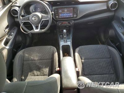 Zdjęcie 8 z 12 samochodu: 2021 NISSAN KICKS SV VIN:3N1CP5CV2ML531984 - miniatura