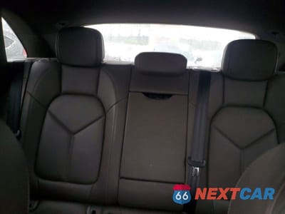Zdjęcie 10 z 13 samochodu: 2017 PORSCHE MACAN S VIN:WP1AB2A50HLB10558 - miniatura