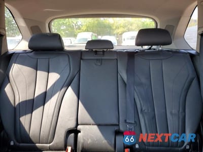 Zdjęcie 10 z 13 samochodu: 2015 BMW X5 XDRIVE35I VIN:5UXKR0C54F0P08815 - miniatura
