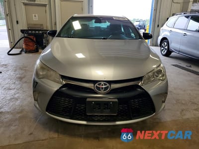 Piąte zdjęcie samochodu w środku: 2017 TOYOTA CAMRY SE VIN:4T1BF1FK3HU364385 - miniatura