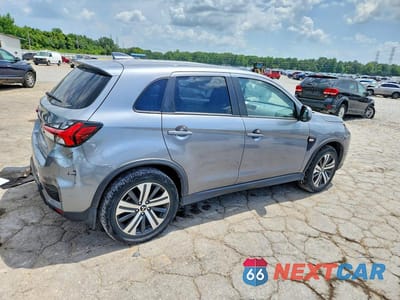 Trzecie zdjęcie samochodu z tyłu: 2024 MITSUBISHI OUTLANDER SPORT S/SE VIN:JA4ARUAU8RU014120 - miniatura