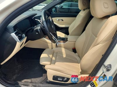 Zdjęcie 7 z 12 samochodu: 2019 BMW 330XI VIN:WBA5R7C55KAJ82171 - miniatura