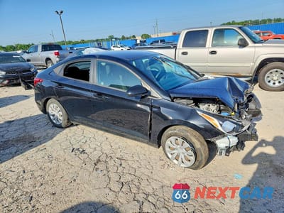 Czwarte zdjęcie samochodu z boku: 2021 HYUNDAI ACCENT SE VIN:3KPC24A66ME146594 - miniatura