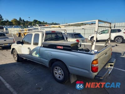 Drugie zdjęcie samochodu z przodu: 2001 TOYOTA TACOMA XTRACAB VIN:5TEVL52N21Z865797 - miniatura