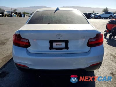 Zdjęcie 6 z 12 samochodu: 2016 BMW M235I VIN:WBA1J7C5XGV360226 - miniatura