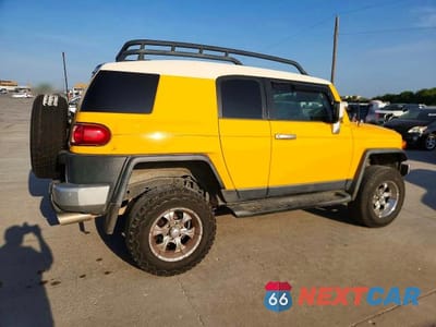 Trzecie zdjęcie samochodu z tyłu: 2008 TOYOTA FJ CRUISER BASE VIN:JTEZU11F18K005031 - miniatura