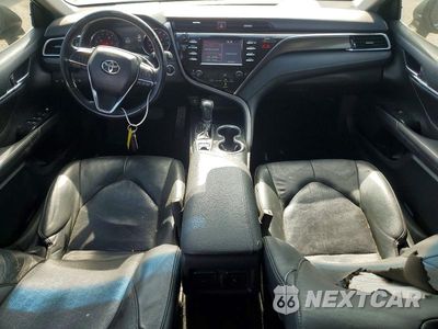 Zdjęcie 8 z 12 samochodu: 2018 TOYOTA CAMRY XSE VIN:4T1B61HK6JU669897 - miniatura