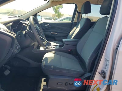 Zdjęcie 7 z 12 samochodu: 2017 FORD ESCAPE SE VIN:1FMCU0GD8HUD20578 - miniatura