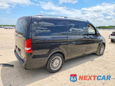 Trzecie zdjęcie samochodu z tyłu: 2019 MERCEDES-BENZ METRIS VIN:WD4PG2EE4K3585263 - miniatura