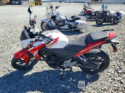 Trzecie zdjęcie samochodu z tyłu: 2015 HONDA CB500 F VIN:MLHPC4514F5200094 - miniatura