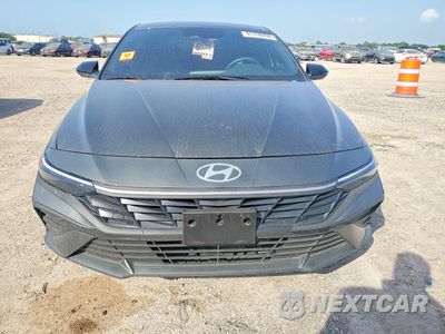 Piąte zdjęcie samochodu w środku: 2026 HYUNDAI ELANTRA VIN:KMHLM4DG7TU196639 - miniatura