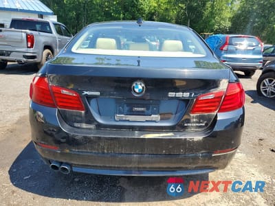 Zdjęcie 6 z 13 samochodu: 2013 BMW 528 XI VIN:WBAXH5C53DD107714 - miniatura