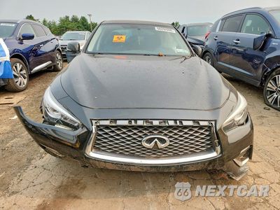 Piąte zdjęcie samochodu w środku: 2019 INFINITI Q50 3.0T LUXE VIN:JN1EV7AR3KM593719 - miniatura