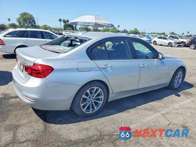 Trzecie zdjęcie samochodu z tyłu: 2018 BMW 320 I VIN:WBA8A9C57JAH12335 - miniatura