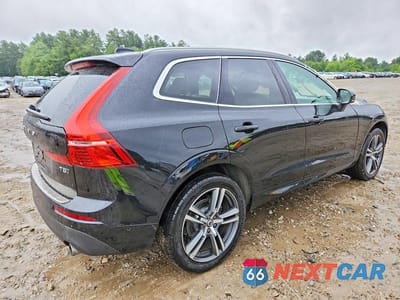 Trzecie zdjęcie samochodu z tyłu: 2019 VOLVO XC60 T5 VIN:LYV102RK6KB242186 - miniatura
