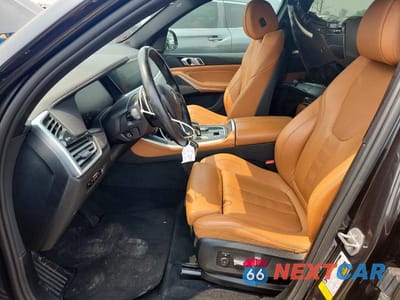 Zdjęcie 7 z 12 samochodu: 2021 BMW X5 SDRIVE 40I VIN:5UXCR4C03M9F26793 - miniatura