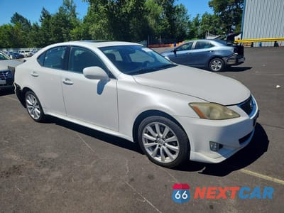 Czwarte zdjęcie samochodu z boku: 2008 LEXUS IS 250 VIN:JTHCK262382026974 - miniatura