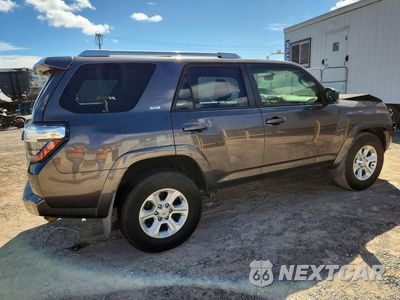 Trzecie zdjęcie samochodu z tyłu: 2016 TOYOTA 4RUNNER SR5 VIN:JTEZU5JR9G5119728 - miniatura