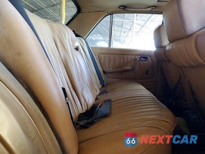 Zdjęcie 10 z 12 samochodu: 1984 MERCEDES-BENZ 300 DT VIN:WDBAB33AXEA006277 - miniatura