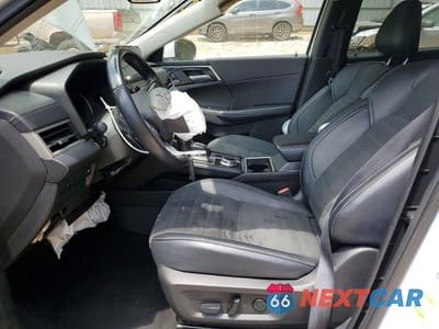 Zdjęcie 7 z 13 samochodu: 2024 MITSUBISHI OUTLANDER SE/BLACK EDITION VIN:JA4J3VA81RZ088329 - miniatura