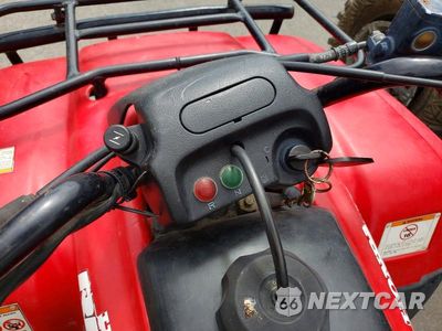 Zdjęcie 8 z 10 samochodu: 2001 HONDA RECON ATV VIN:478TE210214117722 - miniatura