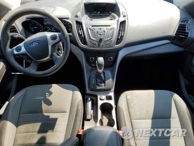 Zdjęcie 8 z 12 samochodu: 2016 FORD ESCAPE SE VIN:1FMCU9GX2GUC81628 - miniatura