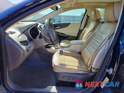 Zdjęcie 7 z 12 samochodu: 2020 CHEVROLET MALIBU PREMIER VIN:1G1ZE5SX3LF025243 - miniatura