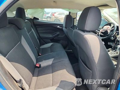 Zdjęcie 10 z 12 samochodu: 2014 FORD FOCUS SE VIN:1FADP3K23EL436981 - miniatura