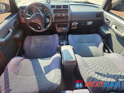Zdjęcie 8 z 13 samochodu: 1998 TOYOTA RAV4 VIN:JT3GP10V0W0032102 - miniatura