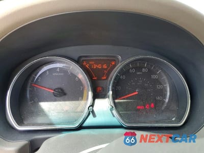 Zdjęcie 9 z 12 samochodu: 2014 NISSAN VERSA 1.6 S VIN:3N1CN7AP5EL809915 - miniatura