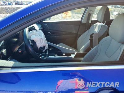 Zdjęcie 7 z 12 samochodu: 2023 HYUNDAI ELANTRA LIMITED VIN:KMHLP4AG1PU429383 - miniatura