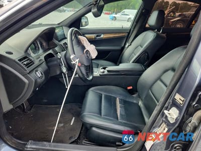 Zdjęcie 7 z 12 samochodu: 2008 MERCEDES-BENZ C 350 VIN:WDDGF56X88F124501 - miniatura
