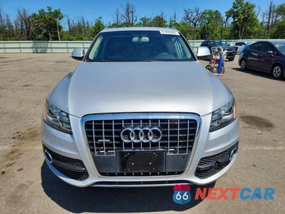 Piąte zdjęcie samochodu w środku: 2012 AUDI Q5 PREMIUM PLUS VIN:WA1DKAFP9CA114934 - miniatura