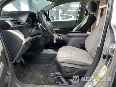 Zdjęcie 7 z 13 samochodu: 2024 TOYOTA SIENNA LE 8-PASSENGER VIN:5TDKRKEC5RS216918 - miniatura