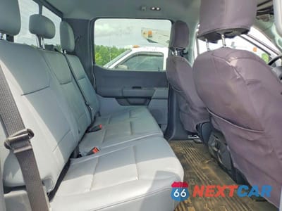 Zdjęcie 11 z 14 samochodu: 2025 FORD F350 SUPER DUTY VIN:1FD8W3HNXSED07857 - miniatura