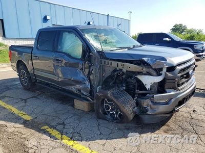 Czwarte zdjęcie samochodu z boku: 2022 FORD F150 SUPERCREW VIN:1FTEW1EP4NFC04000 - miniatura