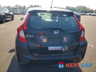 Zdjęcie 6 z 13 samochodu: 2017 HONDA FIT LX VIN:3HGGK5H56HM710990 - miniatura