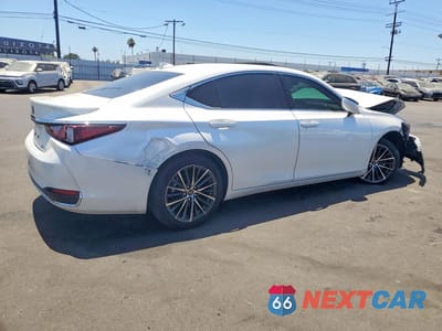 Trzecie zdjęcie samochodu z tyłu: 2024 LEXUS ES 300H BASE VIN:58ADA1C10RU049332 - miniatura