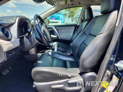 Zdjęcie 7 z 14 samochodu: 2017 TOYOTA RAV4 XLE VIN:JTMWFREV0HD102338 - miniatura